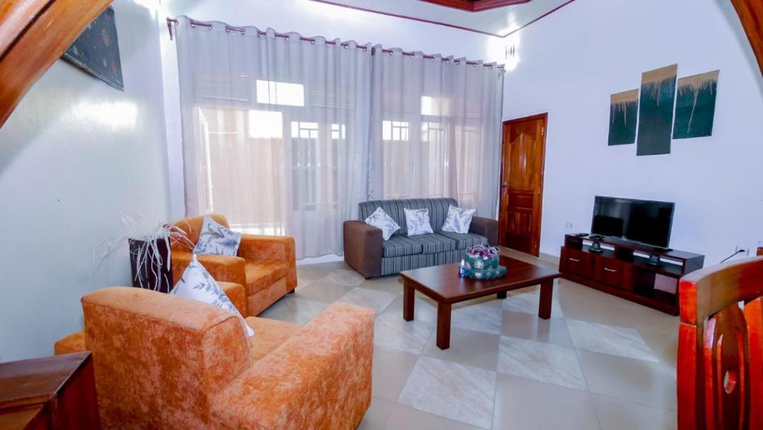 Da Vinci House Bed & Breakfast Kigali Dış mekan fotoğraf